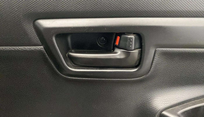 2023 Maruti S PRESSO VXI+, Petrol, Manual, 11,250 km, Driver Side Door Panels Control