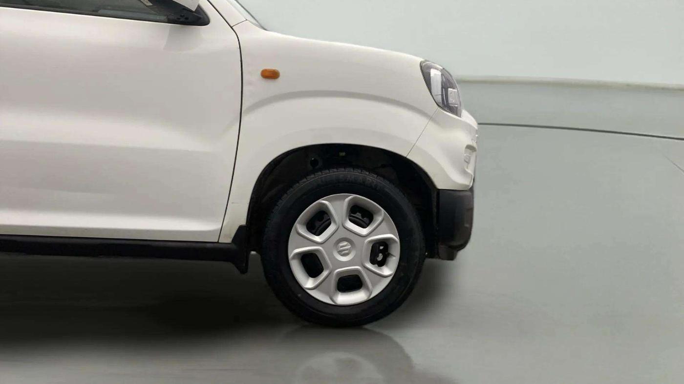 2023 Maruti S PRESSO VXI+, Petrol, Manual, 11,250 km, Right Front Wheel