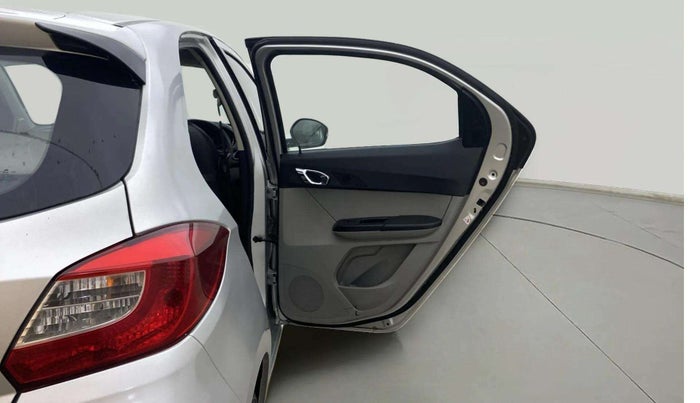 2018 Tata Tiago XZA PETROL, Petrol, Automatic, 34,140 km, RHS Rear Door