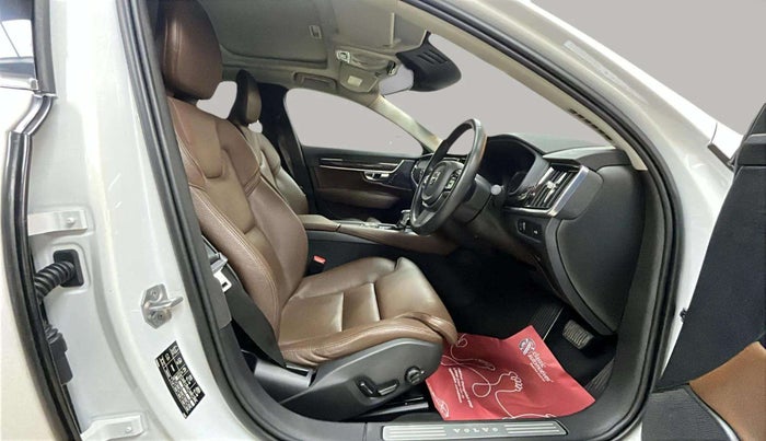 2019 Volvo S90 D4 INSCRIPTION , Diesel, Automatic, 25,359 km, Right Side Front Door Cabin