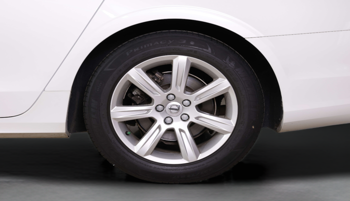 2019 Volvo S90 D4 INSCRIPTION , Diesel, Automatic, 25,359 km, Left Rear Wheel