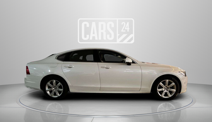 2019 Volvo S90 D4 INSCRIPTION , Diesel, Automatic, 25,359 km, Right Side View