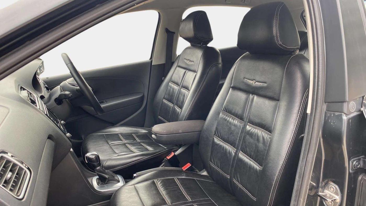 2018 Volkswagen Polo GT TSI AT, Petrol, Automatic, 92,942 km, Right Side Front Door Cabin