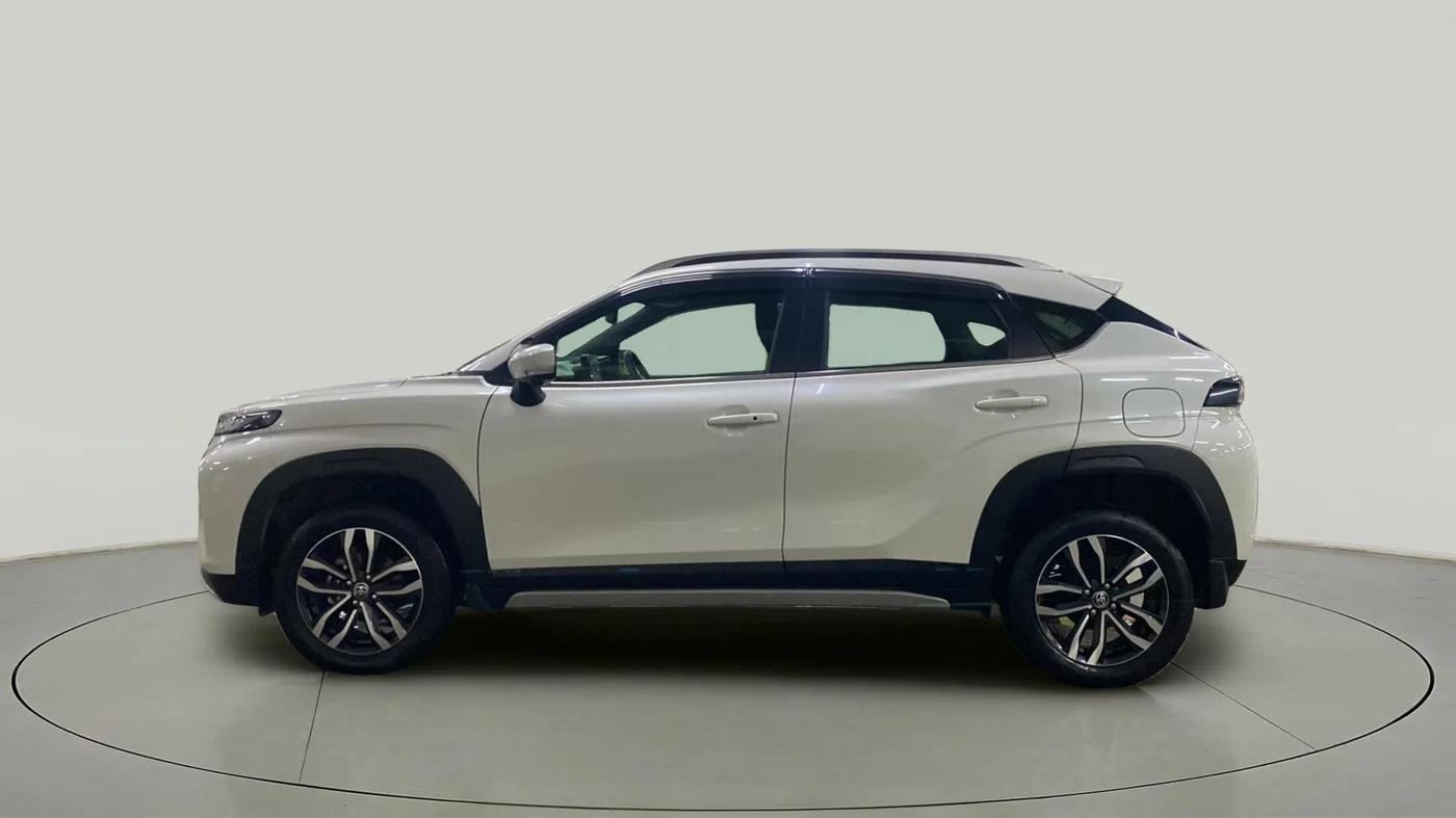2024 Toyota Urban Cruiser Taisor V 1.0 Petrol AT, Petrol, Automatic, 6,868 km, Left Side