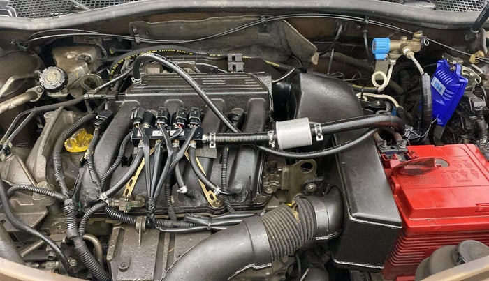2015 Renault Duster RXL PETROL, CNG, Manual, 53,950 km, Engine View