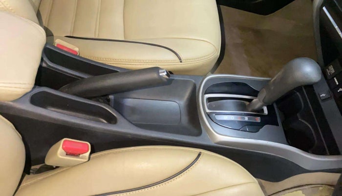 2018 Honda City 1.5L I-VTE V CVT, Petrol, Automatic, 49,699 km, Gear Lever