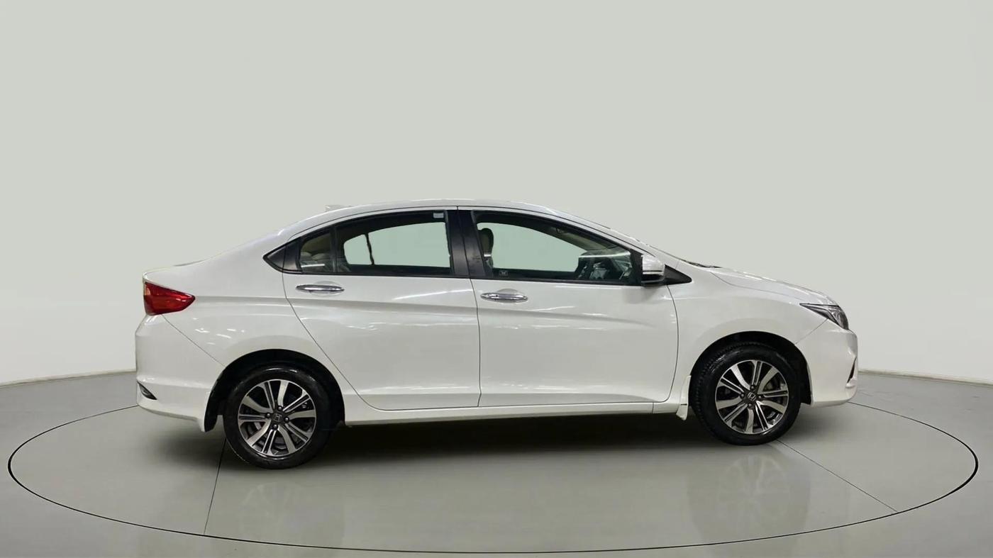 2018 Honda City 1.5L I-VTE V CVT, Petrol, Automatic, 49,904 km, Right Side View