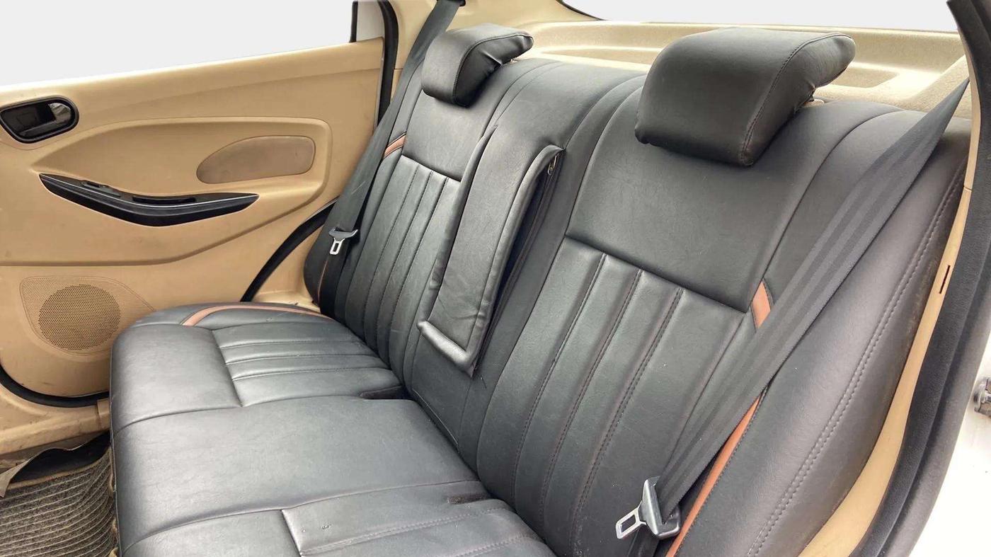 2018 Ford Figo Aspire TITANIUM1.5 DIESEL, Diesel, Manual, 1,13,348 km, Right Side Rear Door Cabin