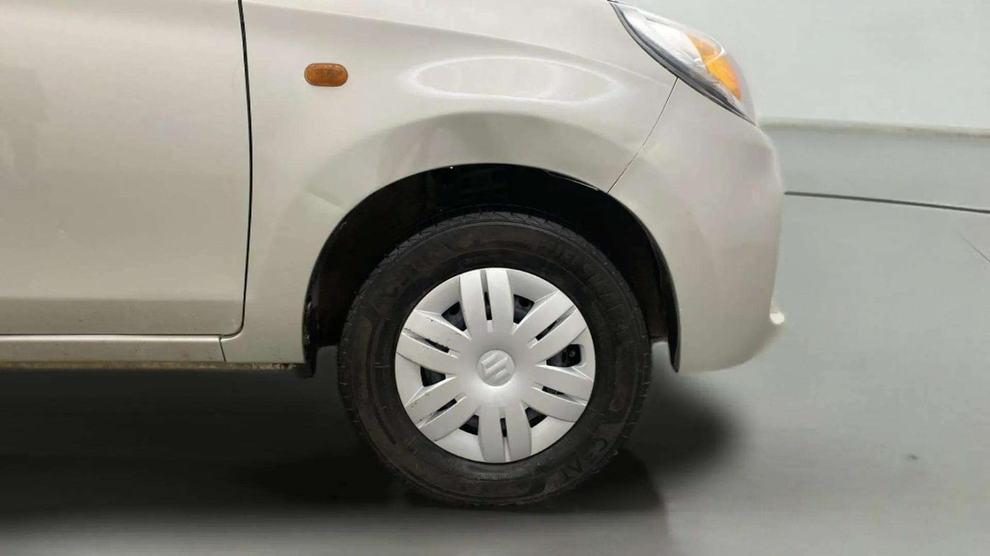 2022 Maruti Alto LXI O, Petrol, Manual, 8,891 km, Right Front Wheel