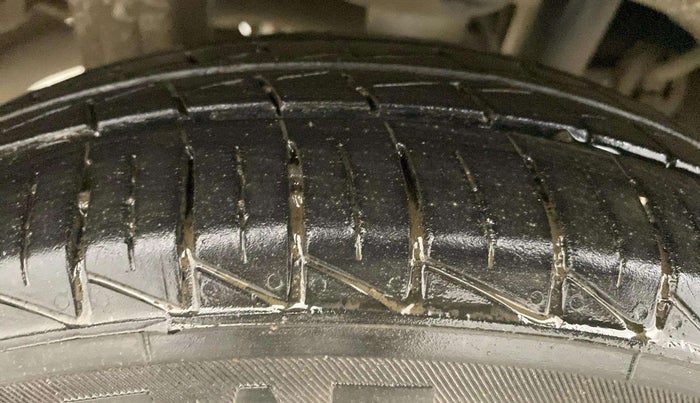2022 Maruti Alto LXI O, Petrol, Manual, 8,891 km, Right Rear Tyre Tread