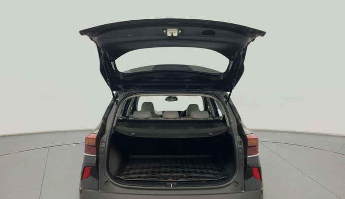2022 KIA SELTOS HTX PETROL 1.5, Petrol, Manual, 8,365 km, Boot Open Zoomed View