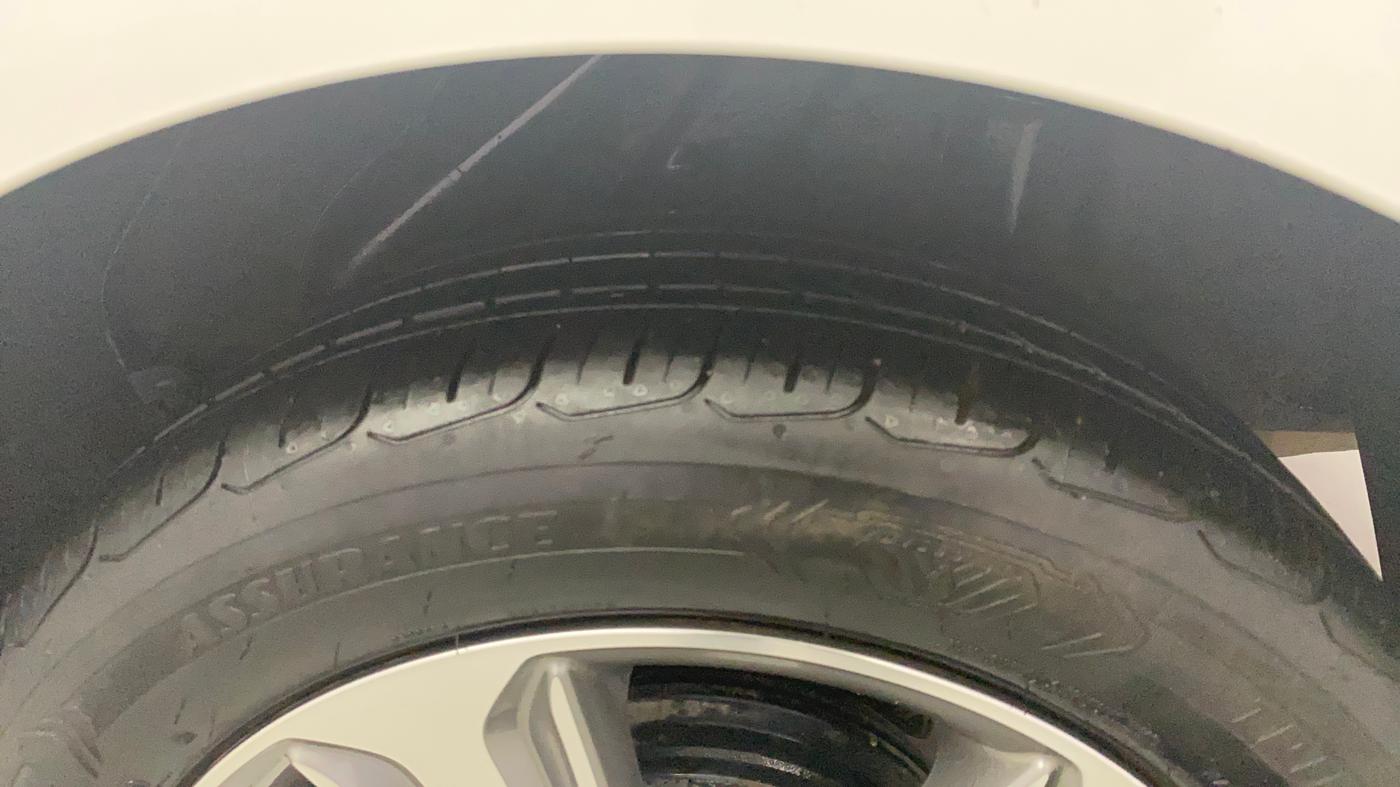 2018 Hyundai Verna 1.6 VTVT SX O, Petrol, Manual, 87,353 km, Left Rear Tyre Tread