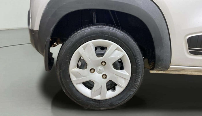 2022 Renault Kwid RXT 1.0, Petrol, Manual, 24,821 km, Right Rear Wheel