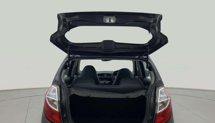 2015 Maruti Alto K10 VXI, Petrol, Manual, 58,010 km, Boot Door Open