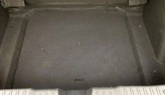 2023 Tata ALTROZ XZA + SUNROOF, Petrol, Automatic, 13,414 km, Boot Inside