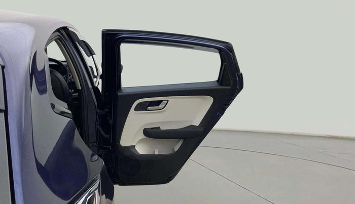 2023 Tata ALTROZ XZA + SUNROOF, Petrol, Automatic, 13,414 km, RHS Rear Door