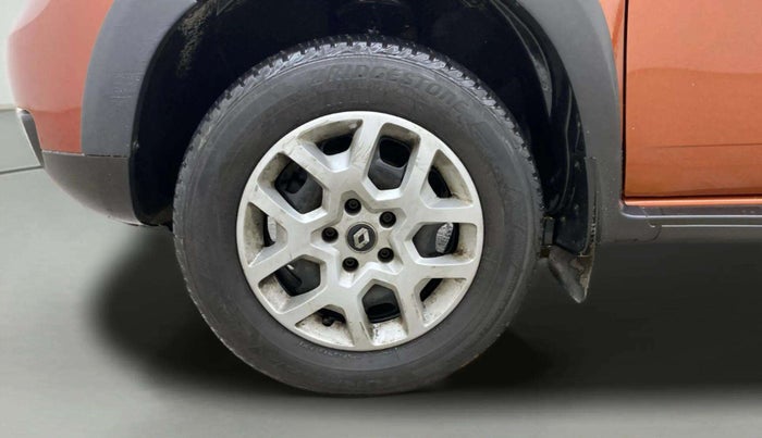 2016 Renault Duster RXL PETROL, Petrol, Manual, 75,565 km, Left Front Wheel