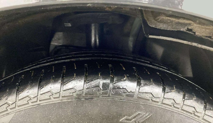 2018 Tata NEXON XZ PLUS DIESEL, Diesel, Manual, 1,33,446 km, Right Front Tyre Tread
