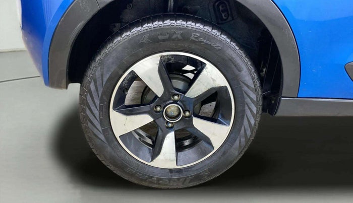 2018 Tata NEXON XZ PLUS DIESEL, Diesel, Manual, 1,33,446 km, Right Rear Wheel