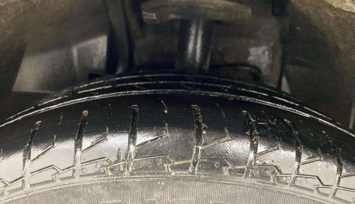 2018 Tata NEXON XZ PLUS DIESEL, Diesel, Manual, 1,33,446 km, Left Front Tyre Tread