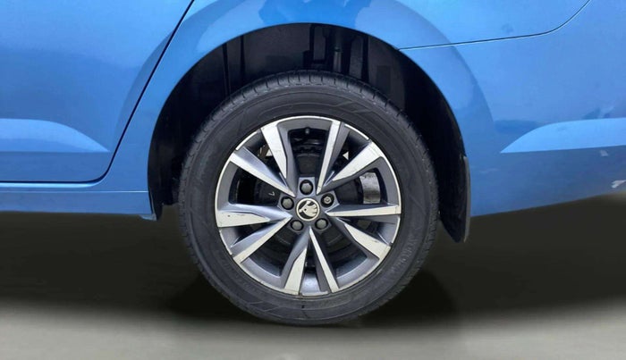 2022 Skoda SLAVIA STYLE 1.0L TSI MT, Petrol, Manual, 65,009 km, Left Rear Wheel