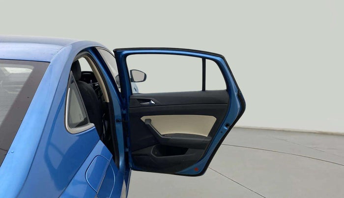 2022 Skoda SLAVIA STYLE 1.0L TSI MT, Petrol, Manual, 65,009 km, RHS Rear Door