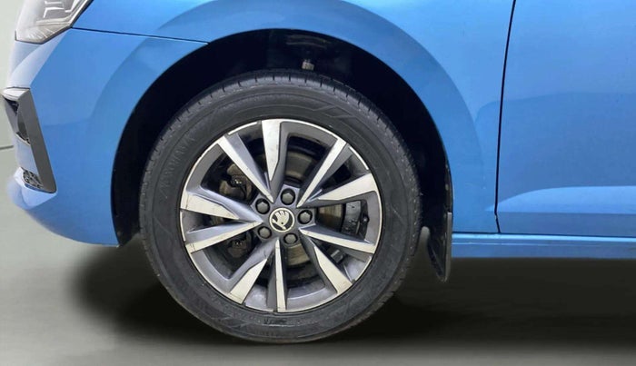 2022 Skoda SLAVIA STYLE 1.0L TSI MT, Petrol, Manual, 65,009 km, Left Front Wheel