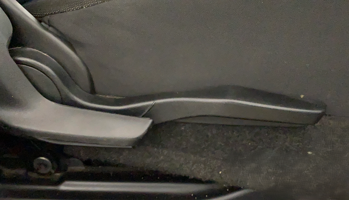 2021 Maruti Baleno ZETA CVT PETROL 1.2, Petrol, Automatic, 80,810 km, Driver Side Adjustment Panel