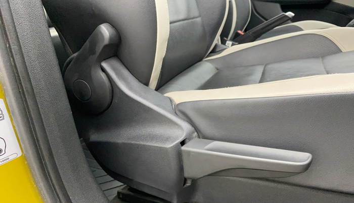 2021 Volkswagen TAIGUN TOPLINE 1.0 TSI AT, Petrol, Automatic, 41,708 km, Driver Side Adjustment Panel