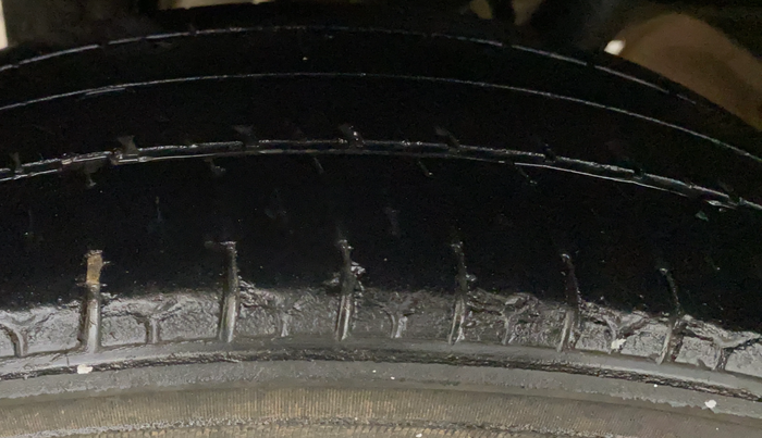 2018 Maruti Alto K10 VXI, Petrol, Manual, 80,766 km, Right Rear Tyre Tread