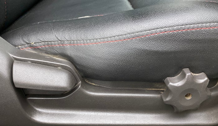 2013 Hyundai Verna FLUIDIC 1.6 VTVT EX, Petrol, Manual, 82,146 km, Driver Side Adjustment Panel