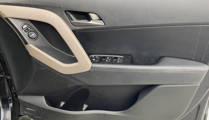 2017 Hyundai Creta SX (O) 1.6 DIESEL, Diesel, Manual, 89,134 km, Driver Side Door Panels Control