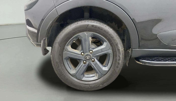 2022 Tata NEXON XZA PLUS (O) DIESEL DARK EDITION, Diesel, Automatic, 44,002 km, Right Rear Wheel