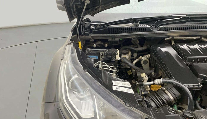 2022 Tata NEXON XZA PLUS (O) DIESEL DARK EDITION, Diesel, Automatic, 44,002 km, Engine View - Right