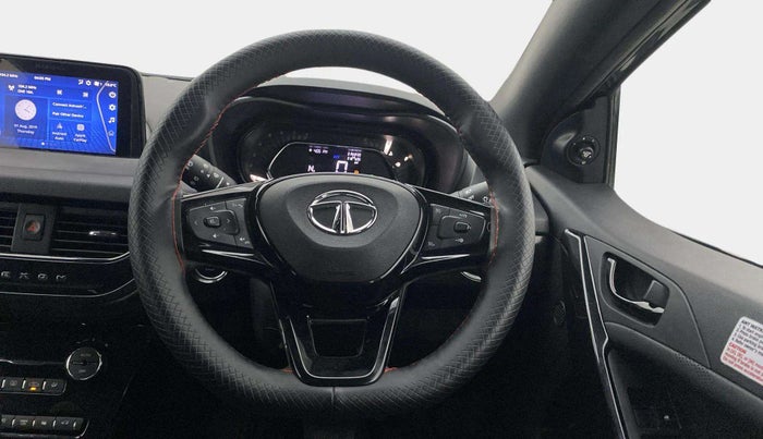 2022 Tata NEXON XZA PLUS (O) DIESEL DARK EDITION, Diesel, Automatic, 44,002 km, Steering Wheel Close Up