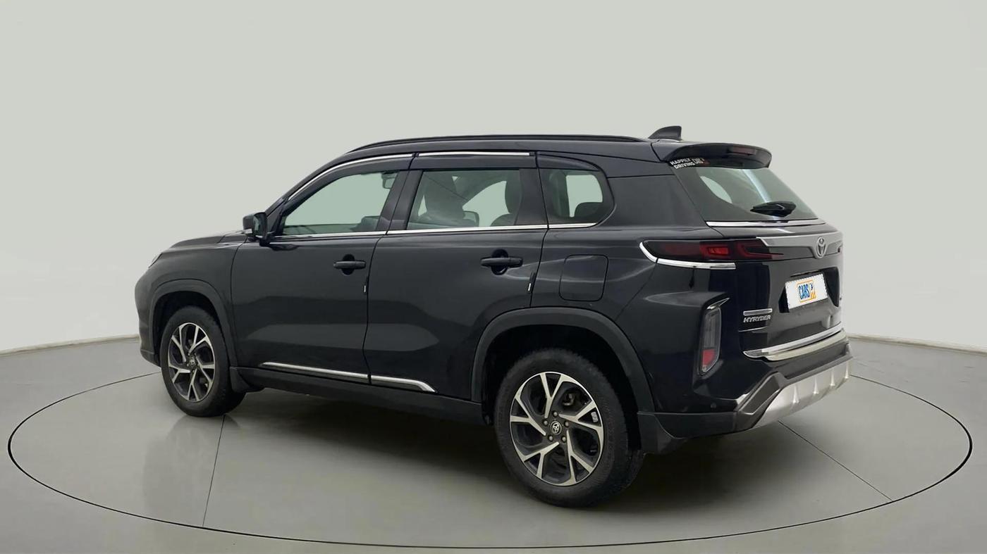 2024 Toyota URBAN CRUISER HYRYDER V NEO DRIVE, Petrol, Manual, 10,399 km, Left Back Diagonal