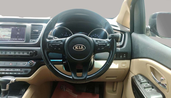 2020 KIA CARNIVAL LIMOUSINE 2.2 7 STR, Diesel, Automatic, 55,839 km, Steering Wheel Close Up