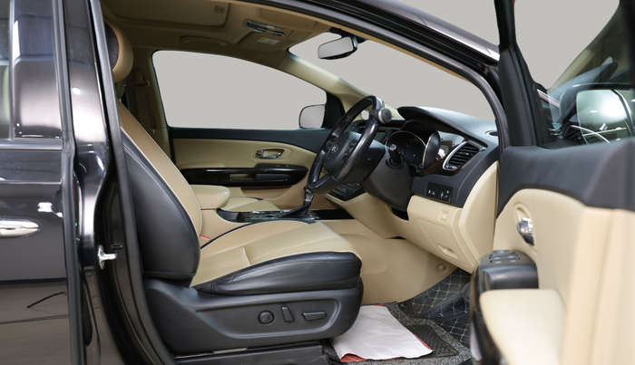 2020 KIA CARNIVAL LIMOUSINE 2.2 7 STR, Diesel, Automatic, 55,839 km, Right Side Front Door Cabin