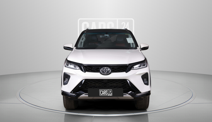 2022 Toyota Fortuner 4X4 AT 2.8 LEGENDER, Diesel, Automatic, 61,622 km, Front