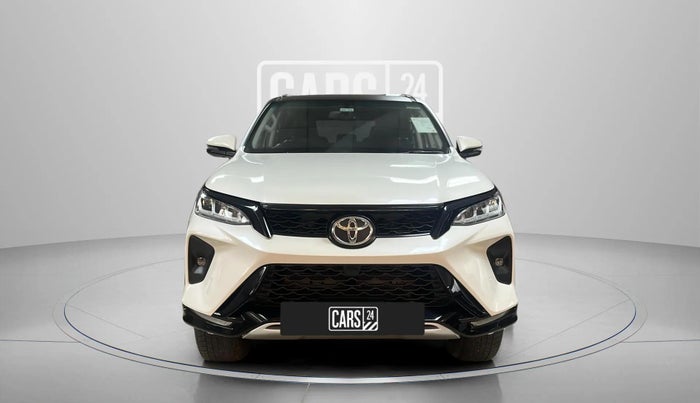 2022 Toyota Fortuner 4X4 AT 2.8 LEGENDER, Diesel, Automatic, 61,622 km, Front