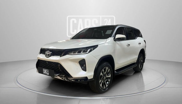 2022 Toyota Fortuner 4X4 AT 2.8 LEGENDER, Diesel, Automatic, 61,622 km, Left Front Diagonal