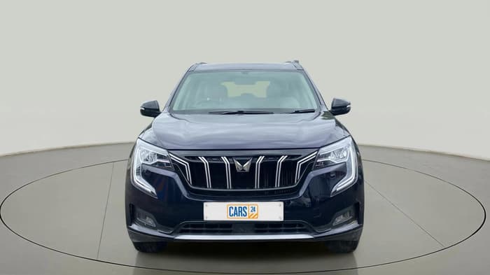 2022 Mahindra XUV700 AX 5 P MT 5 STR, Petrol, Manual, 22,083 km, Front