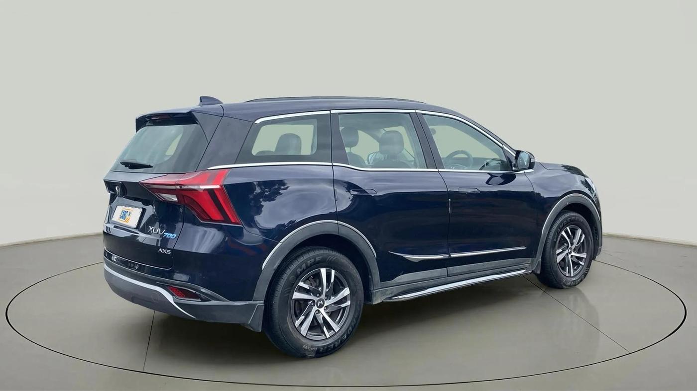 2022 Mahindra XUV700 AX 5 P MT 5 STR, Petrol, Manual, 22,083 km, Right Back Diagonal