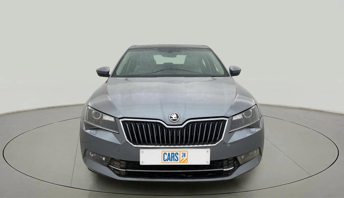 2017 Skoda Superb L&K 1.8 TSI AT, Petrol, Automatic, 54,079 km, Front