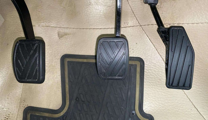2022 Maruti Dzire ZXI Plus, Petrol, Manual, 1,01,261 km, Pedals
