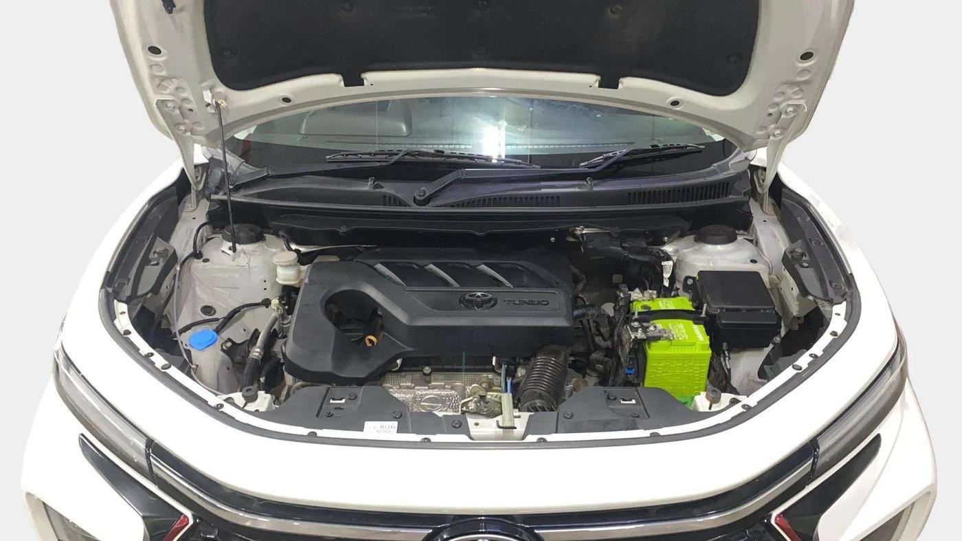 2024 Toyota Urban Cruiser Taisor V 1.0 Petrol MT Dual Tone, Petrol, Manual, 10,036 km, Engine View