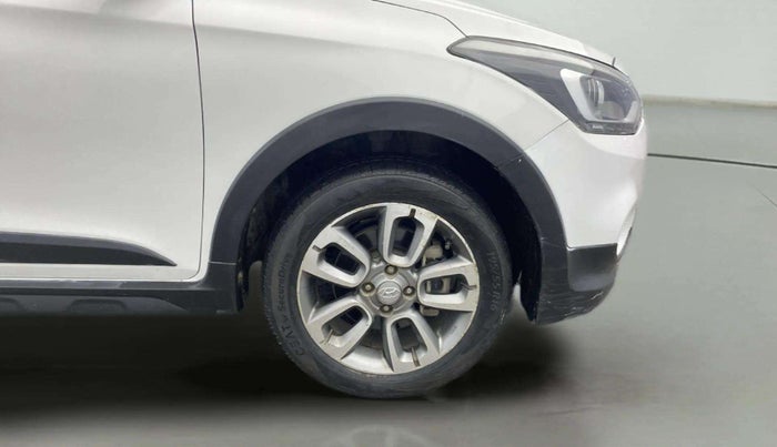 2017 Hyundai Elite i20 ASTA 1.4 CRDI DUAL TONE, Diesel, Manual, 98,719 km, Right Front Wheel
