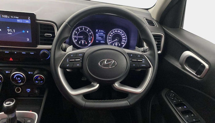 2020 Hyundai VENUE SX PLUS 1.0 TURBO DCT, Petrol, Automatic, 34,513 km, Steering Wheel Close Up