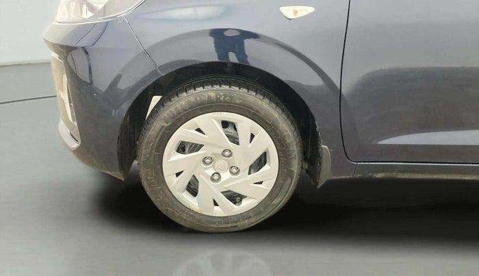 2024 Hyundai GRAND I10 NIOS MAGNA 1.2 KAPPA VTVT, Petrol, Manual, 8,806 km, Left Front Wheel