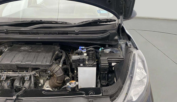 2024 Hyundai GRAND I10 NIOS MAGNA 1.2 KAPPA VTVT, Petrol, Manual, 8,806 km, Engine View - Left